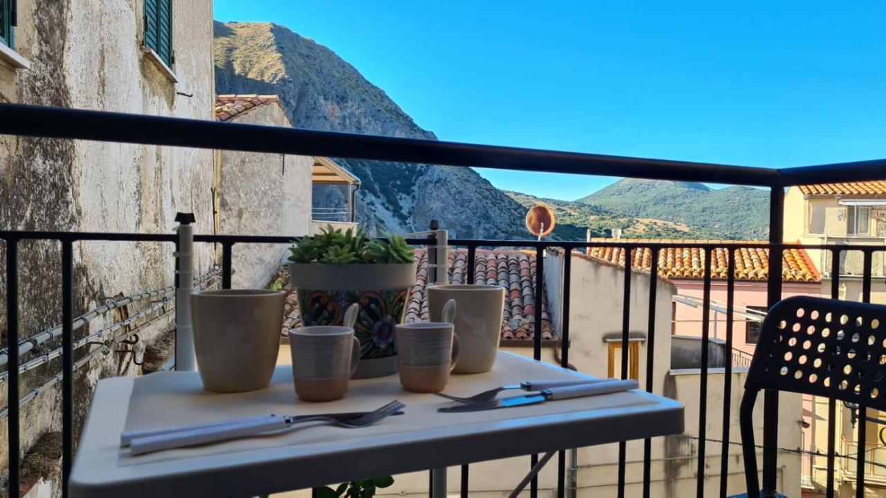 A Punta Terra Isnello Bed & Breakfast Exterior foto